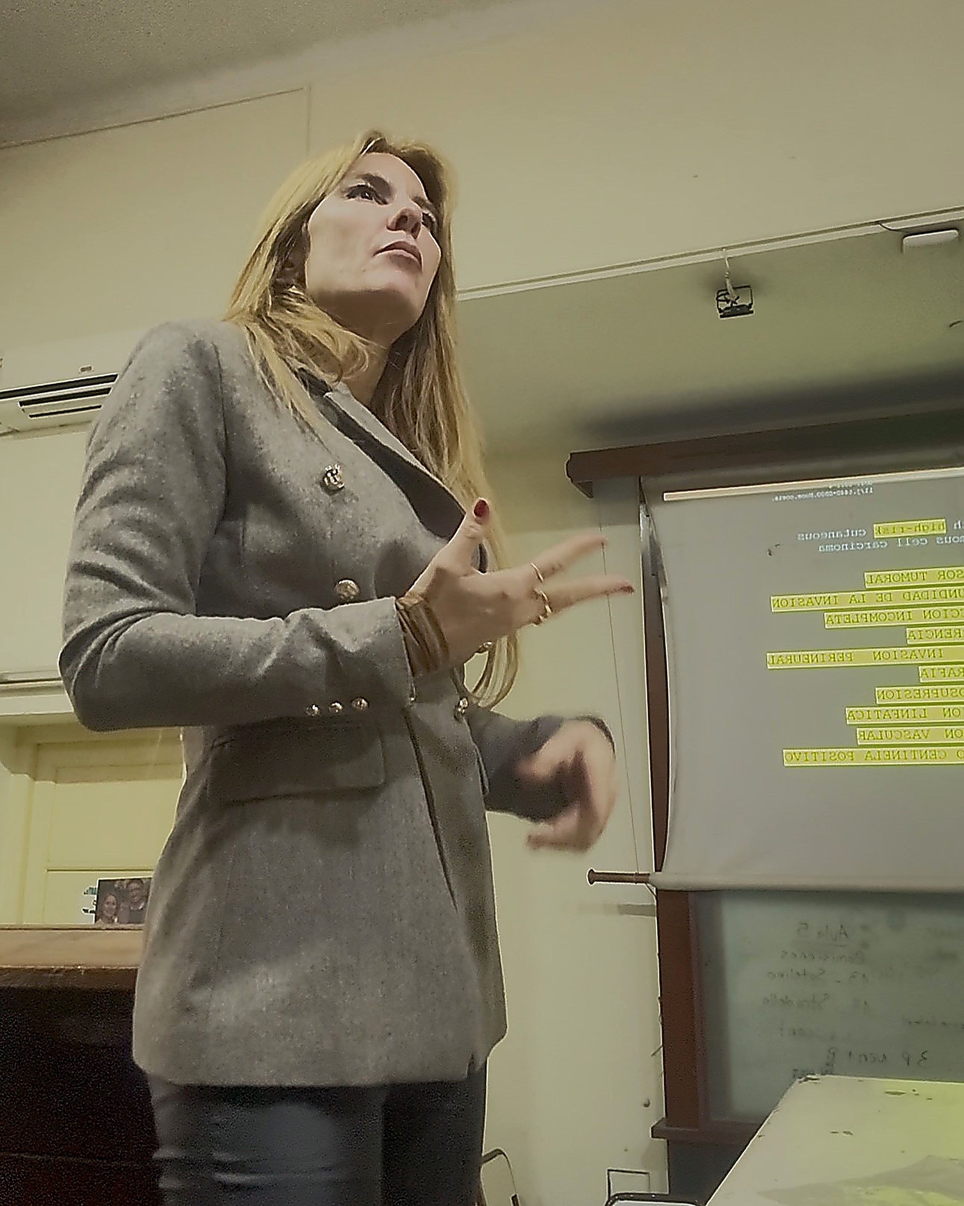 Clase de la Cátedra de Dermatología, Universidad Nacional de Córdoba